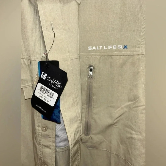Men’s Salt Life SLX UVapor Button Down Fishing Shirt. Size small. - Picture 4 of 4